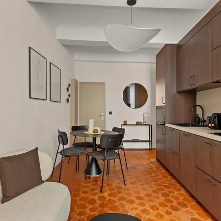 Exceptionnel Face Palais